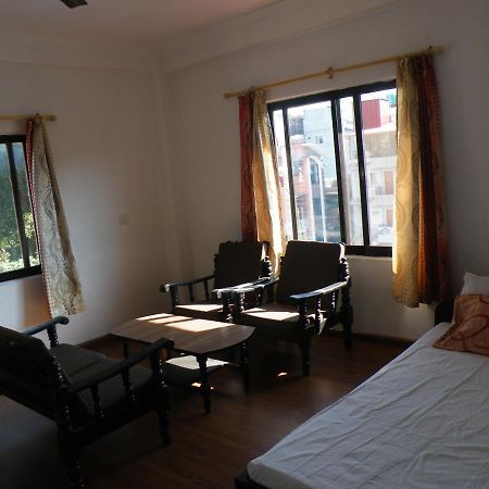 Pokhara Abroad Inn Buitenkant foto
