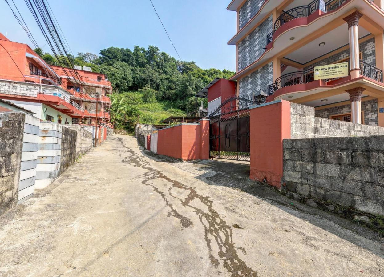 Pokhara Abroad Inn Buitenkant foto